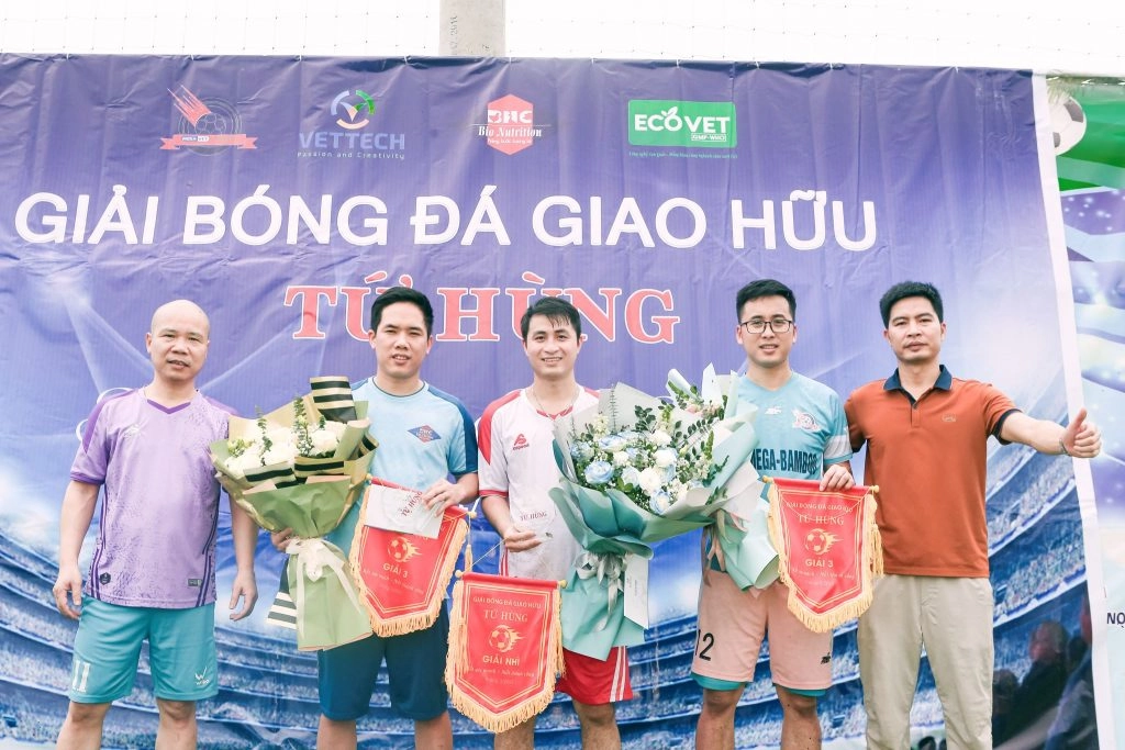 Kết thúc trận đấu với những tiếc nuối nhưng cũng vô cùng tự hào với những cố gắng hết mình của các cầu thủ.