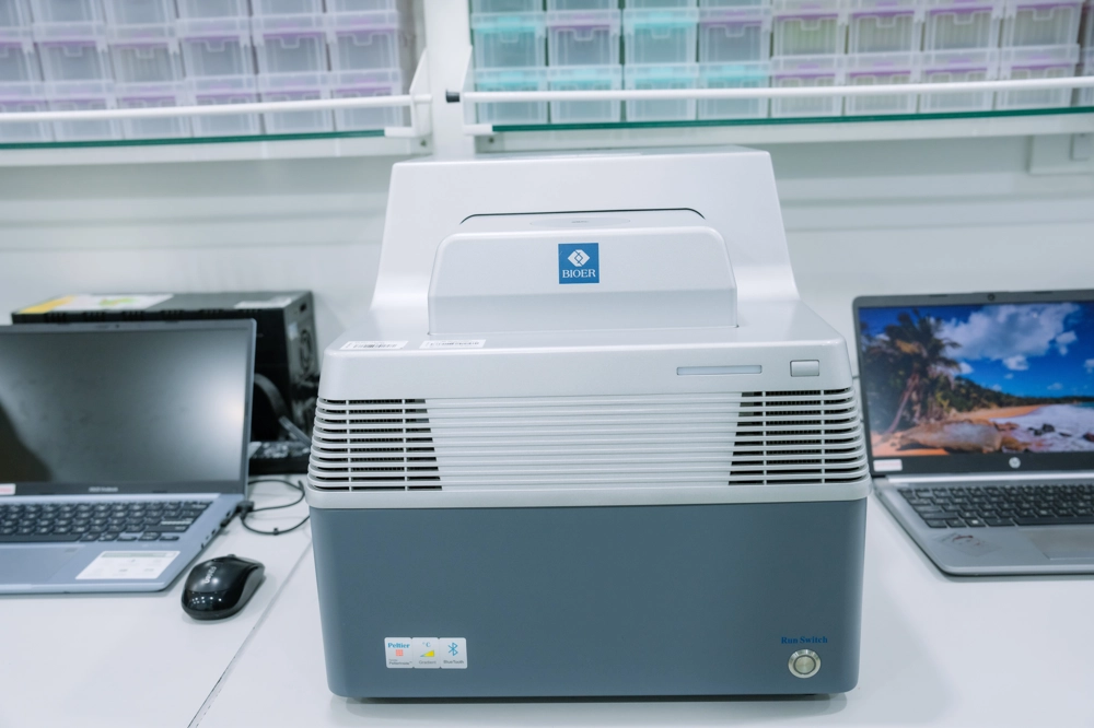 ./upload/contents/Máy Realtime PCR - Bioer